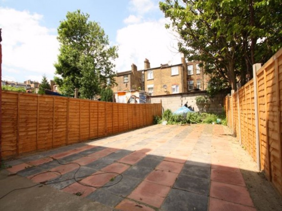 Images for Kimberley Gardens, Haringey EAID:a715bec80fa7dfbe68cbc907ead71bf4 BID:1