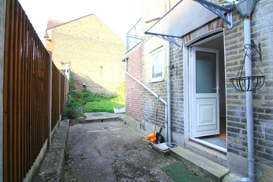 Images for Station Road, Alexandra Palace EAID:a715bec80fa7dfbe68cbc907ead71bf4 BID:1