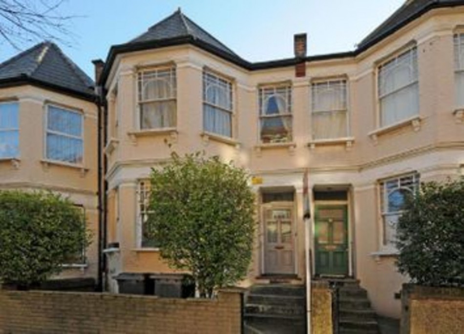 Images for Falkland Road EAID:a715bec80fa7dfbe68cbc907ead71bf4 BID:1