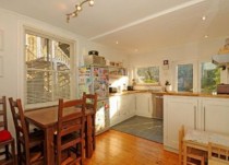 Images for Falkland Road
