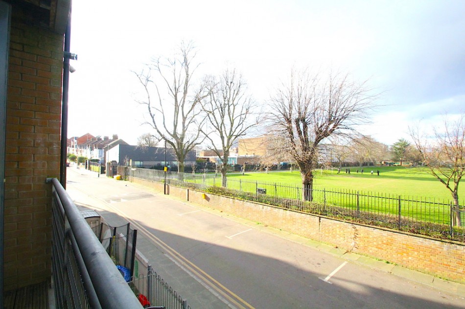 Images for Grovelands Road, London EAID:a715bec80fa7dfbe68cbc907ead71bf4 BID:1
