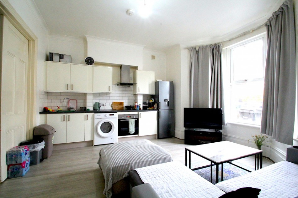 Images for Lausanne Road, Haringey EAID:a715bec80fa7dfbe68cbc907ead71bf4 BID:1