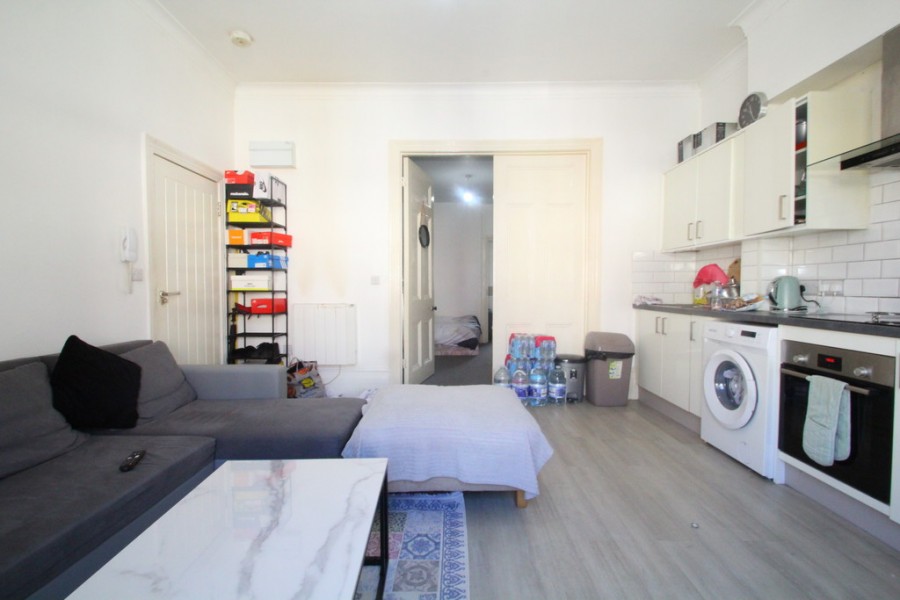 Images for Lausanne Road, Haringey EAID:a715bec80fa7dfbe68cbc907ead71bf4 BID:1