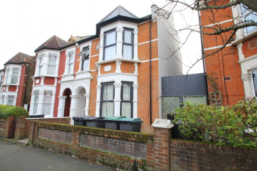 Images for Lausanne Road, Haringey EAID:a715bec80fa7dfbe68cbc907ead71bf4 BID:1