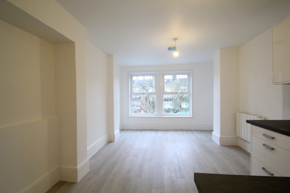 Images for Lausanne Road, Haringey EAID:a715bec80fa7dfbe68cbc907ead71bf4 BID:1