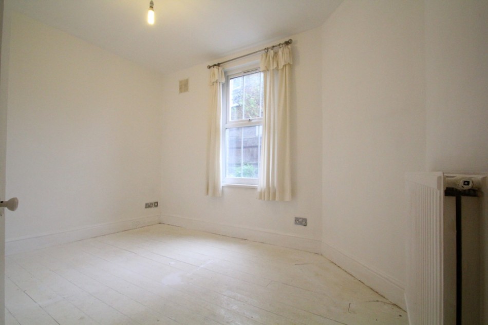 Images for Grove Road, Seven Sisters EAID:a715bec80fa7dfbe68cbc907ead71bf4 BID:1