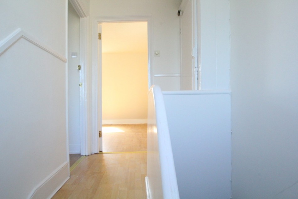 Images for Harringay Road, Haringey EAID:a715bec80fa7dfbe68cbc907ead71bf4 BID:1