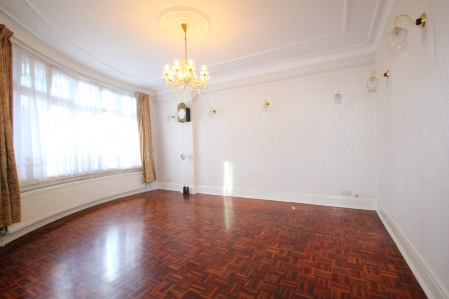 Images for Connaught Gardens, Palmers Green EAID:a715bec80fa7dfbe68cbc907ead71bf4 BID:1