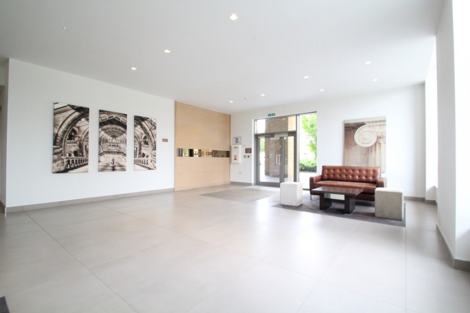 Images for Smithfield Square, Hornsey EAID:a715bec80fa7dfbe68cbc907ead71bf4 BID:1