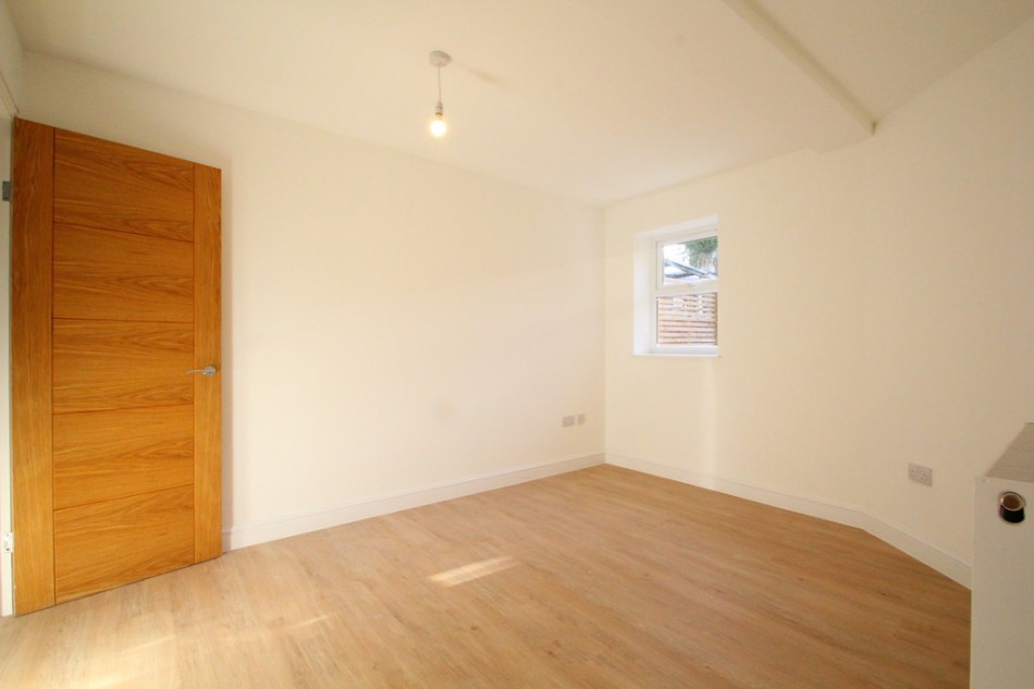 Images for Sydney Road, London EAID:a715bec80fa7dfbe68cbc907ead71bf4 BID:1