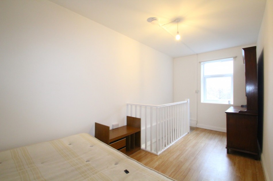 Images for St. Mary's Road, London EAID:a715bec80fa7dfbe68cbc907ead71bf4 BID:1