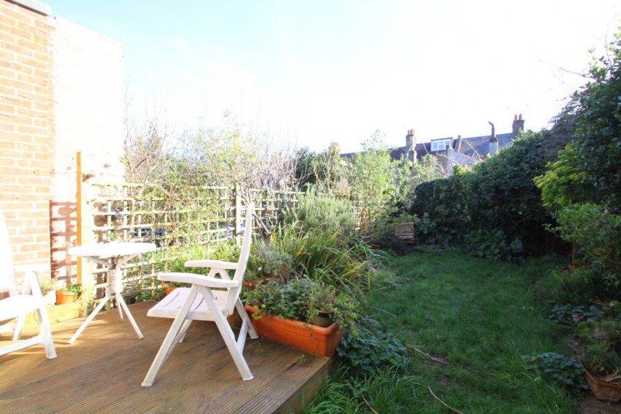 Images for Falkland Road, Harringey EAID:a715bec80fa7dfbe68cbc907ead71bf4 BID:1