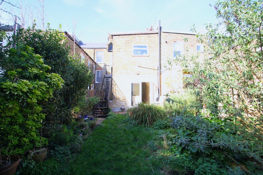 Images for Falkland Road, Harringey EAID:a715bec80fa7dfbe68cbc907ead71bf4 BID:1