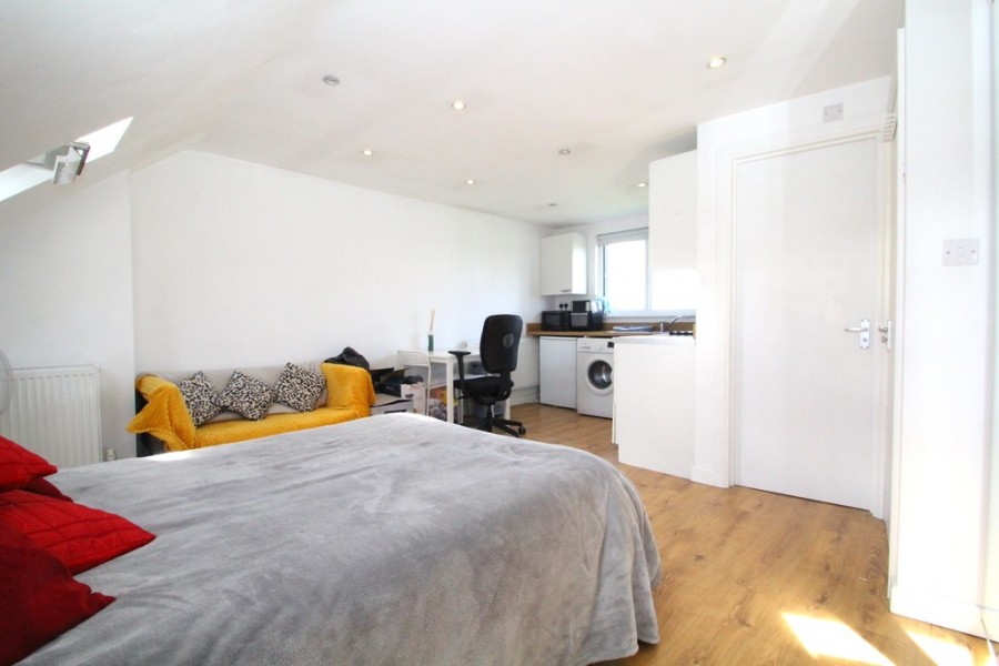 Images for Pendennis Road, Tottenham EAID:a715bec80fa7dfbe68cbc907ead71bf4 BID:1