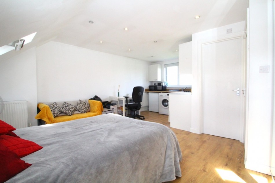 Images for Pendennis Road, Tottenham EAID:a715bec80fa7dfbe68cbc907ead71bf4 BID:1
